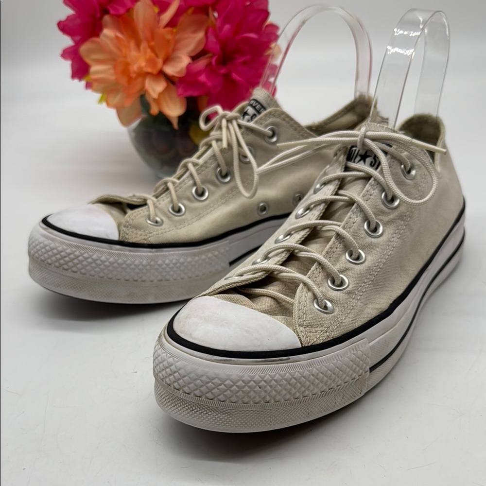 Converse All Star Off White Platform Canvas Sneakers Size 10 CON8982